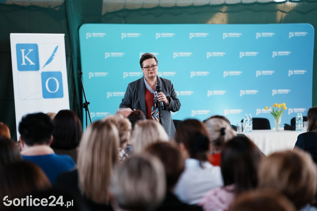 Wiceminister Lubnauer w Szkole Podstawowej nr 4 (03.03)
