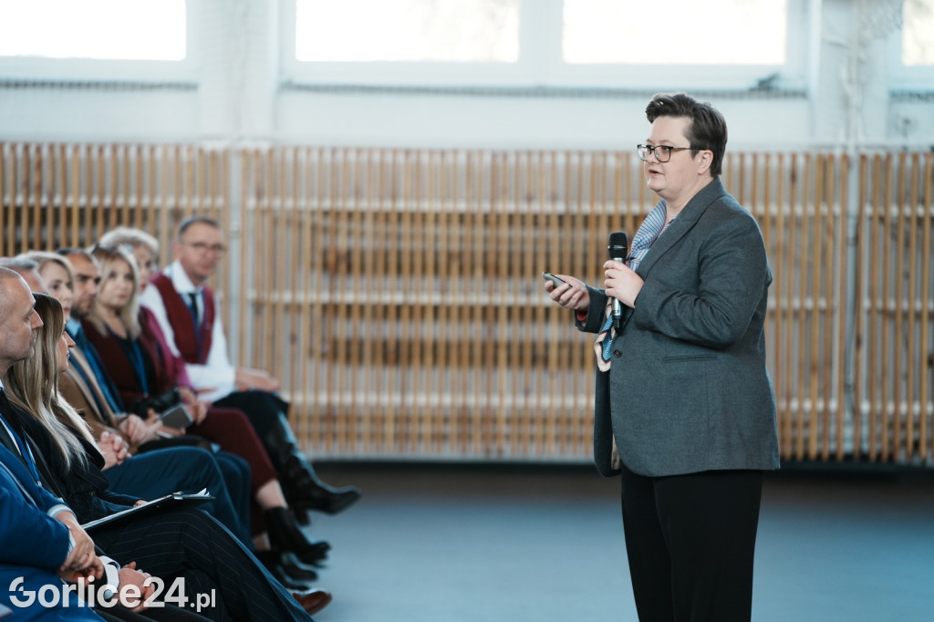 Wiceminister Lubnauer w Szkole Podstawowej nr 4 (03.03)