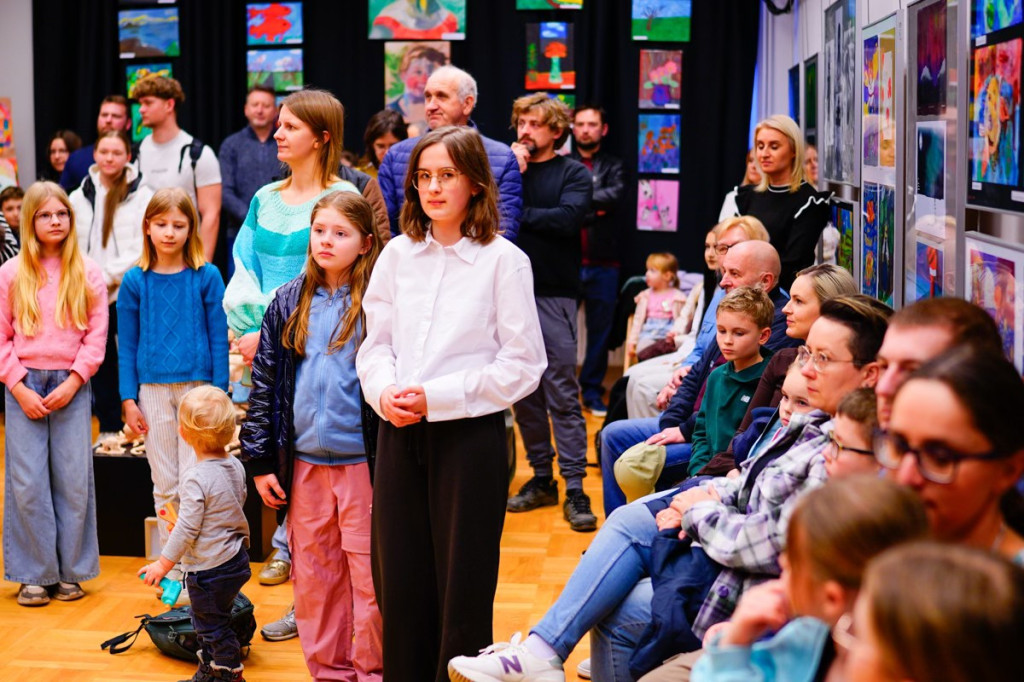 Otwarcie wystawy prac uczestników zajęć w MDK w Gorlicach