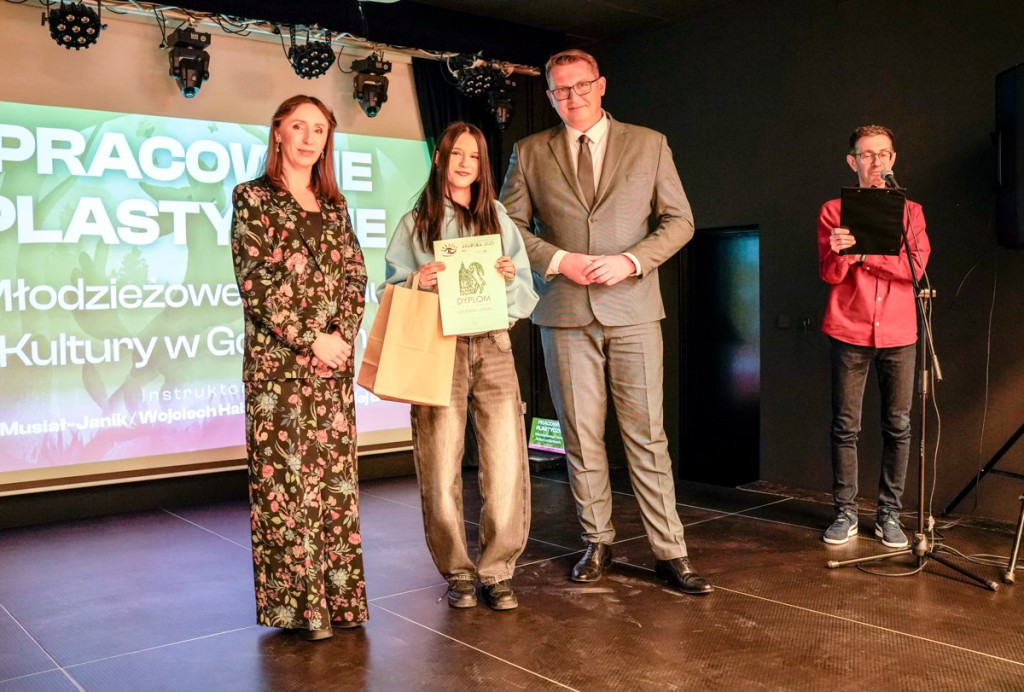 Otwarcie wystawy prac uczestników zajęć w MDK w Gorlicach