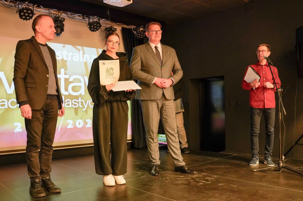 Otwarcie wystawy prac uczestników zajęć w MDK w Gorlicach