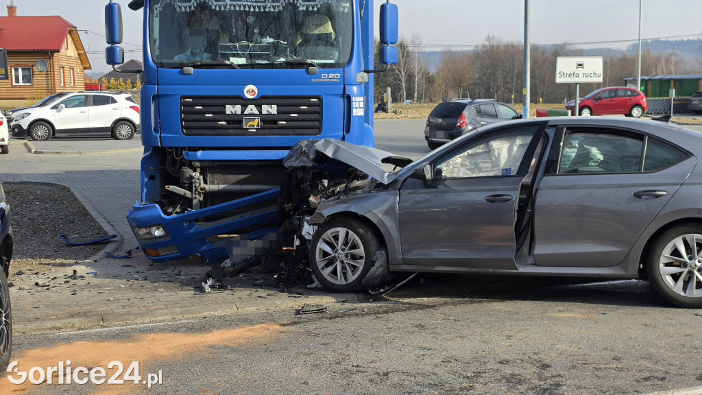 Wypadek w Moszczenicy (25.03)
