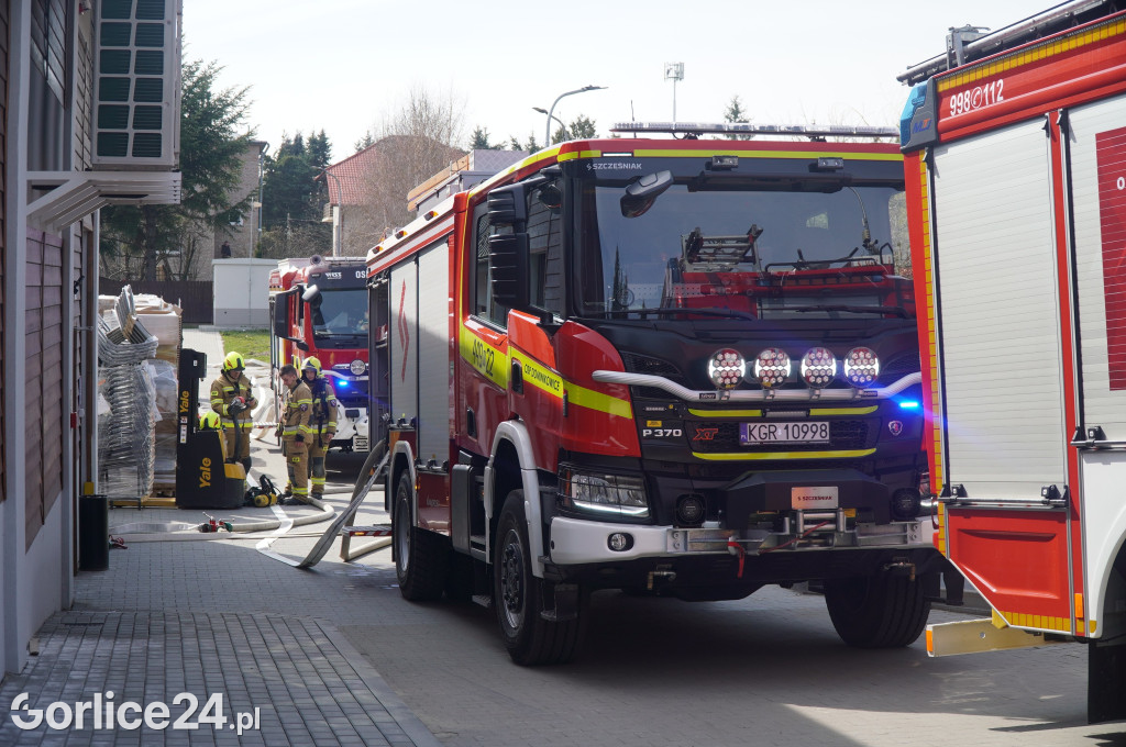 Ćwiczenia strażaków na Jarmarku Pogórzańskim (25.03)