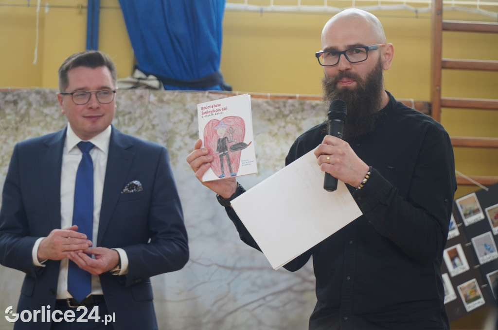 Konkurs plastyczny Uliczny atlas owadów