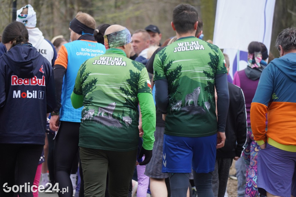 Charytatywna piątka dla Nikoli