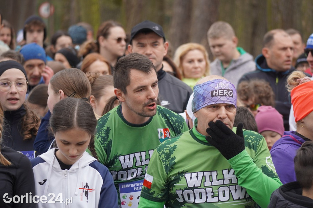 Charytatywna piątka dla Nikoli