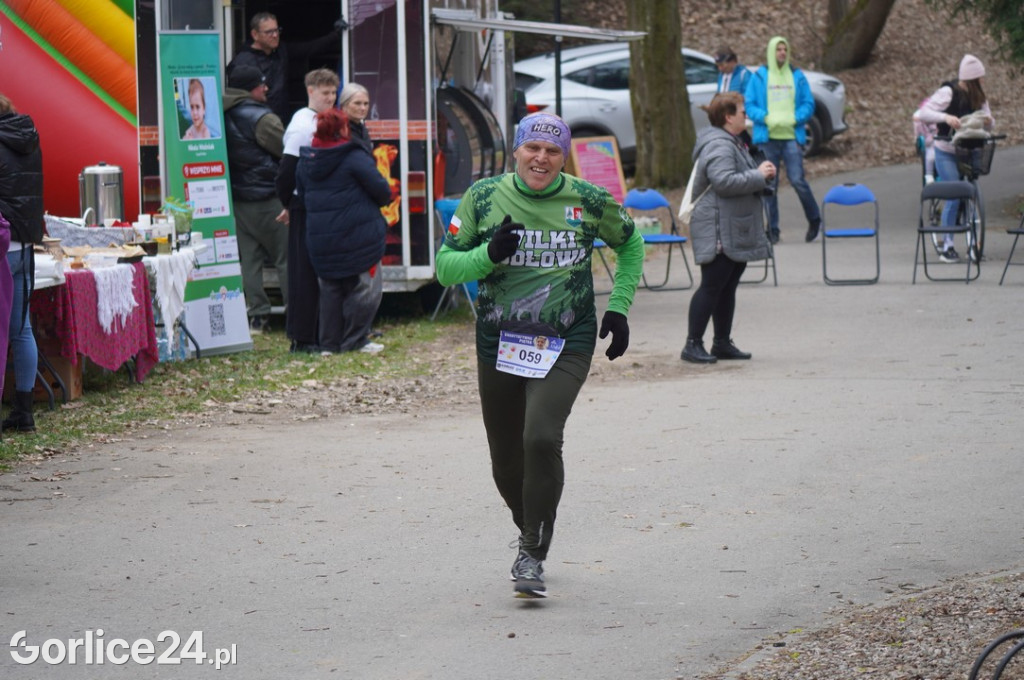 Charytatywna piątka dla Nikoli