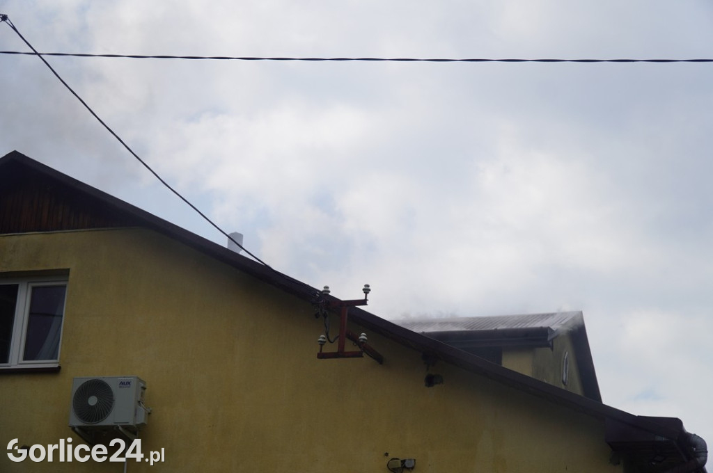 Pożar budynku mieszkalnego w Sękowej (17.04.)