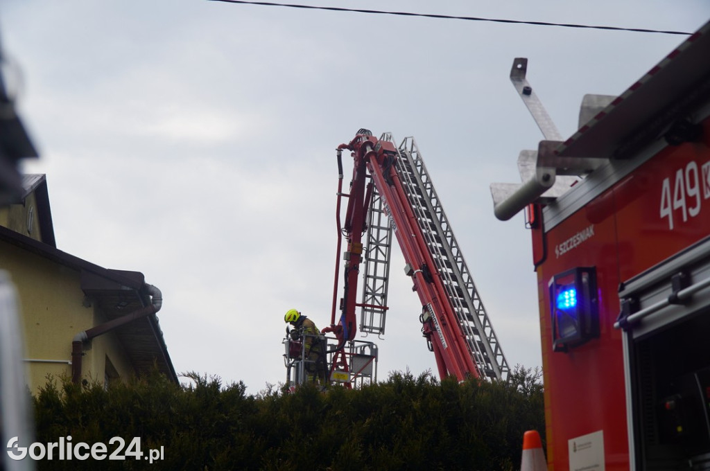 Pożar budynku mieszkalnego w Sękowej (17.04.)