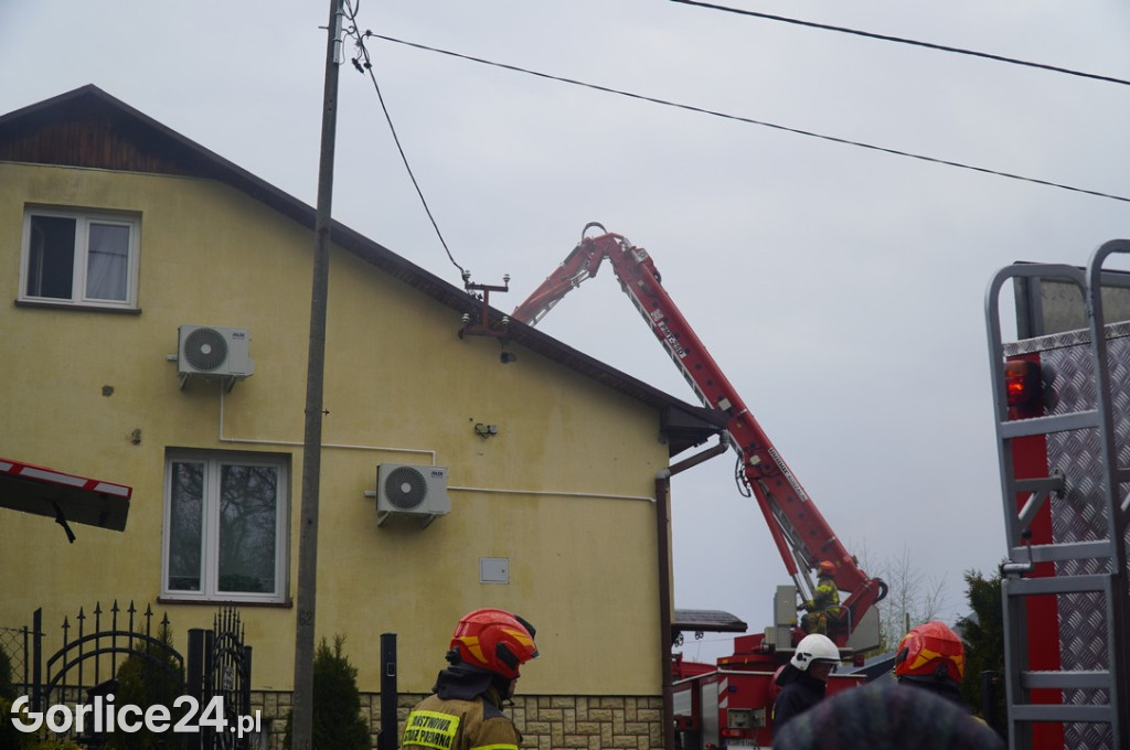Pożar budynku mieszkalnego w Sękowej (17.04.)