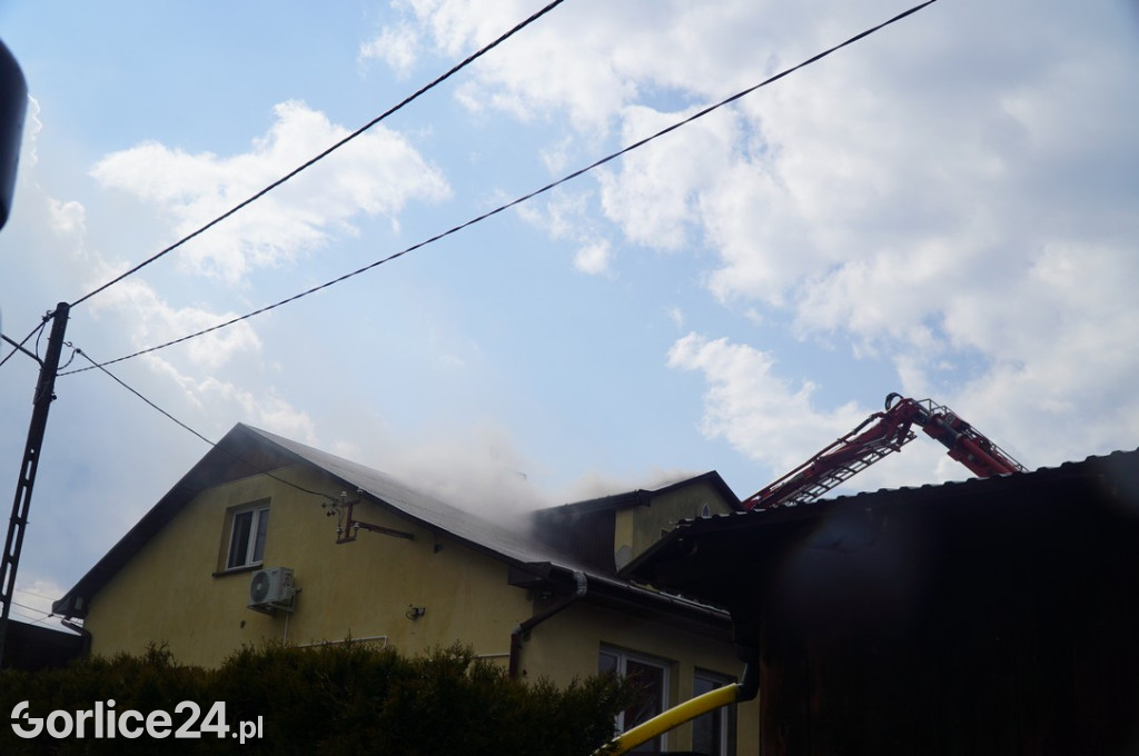 Pożar budynku mieszkalnego w Sękowej (17.04.)