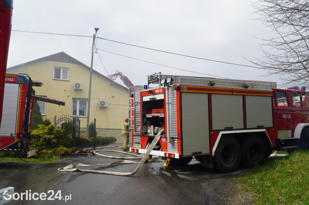 Pożar budynku mieszkalnego w Sękowej (17.04.)