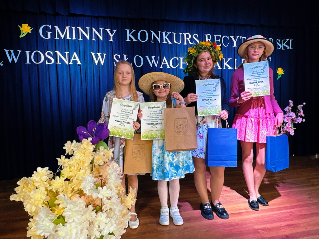 Wiosna w słowach zaklęta  - Konkurs recytatorski