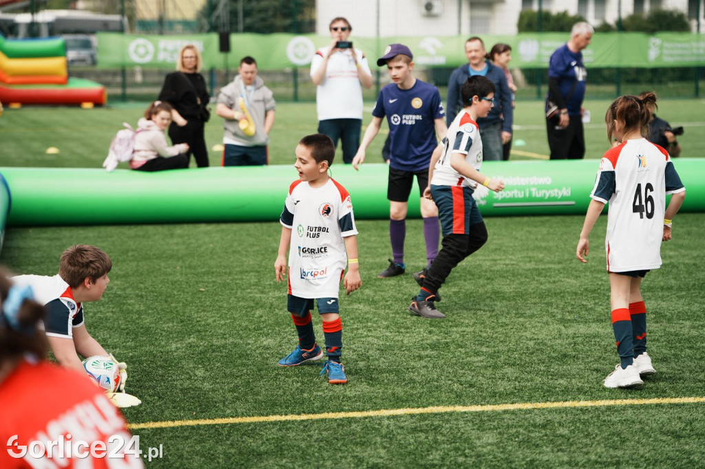 Turniej Piłkarski Futbol Plus w Gorlicach - piątek