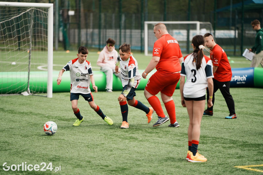 Turniej Piłkarski Futbol Plus w Gorlicach - piątek