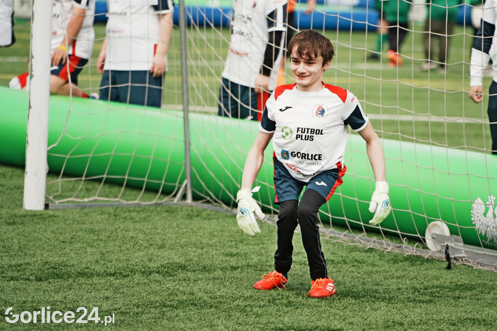 Turniej Piłkarski Futbol Plus w Gorlicach - piątek