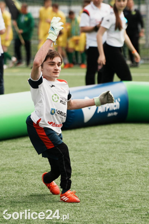 Turniej Piłkarski Futbol Plus w Gorlicach - piątek