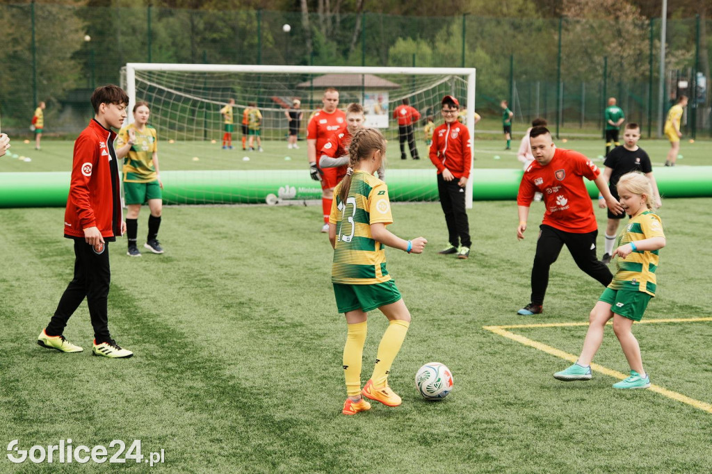 Turniej Piłkarski Futbol Plus w Gorlicach - piątek