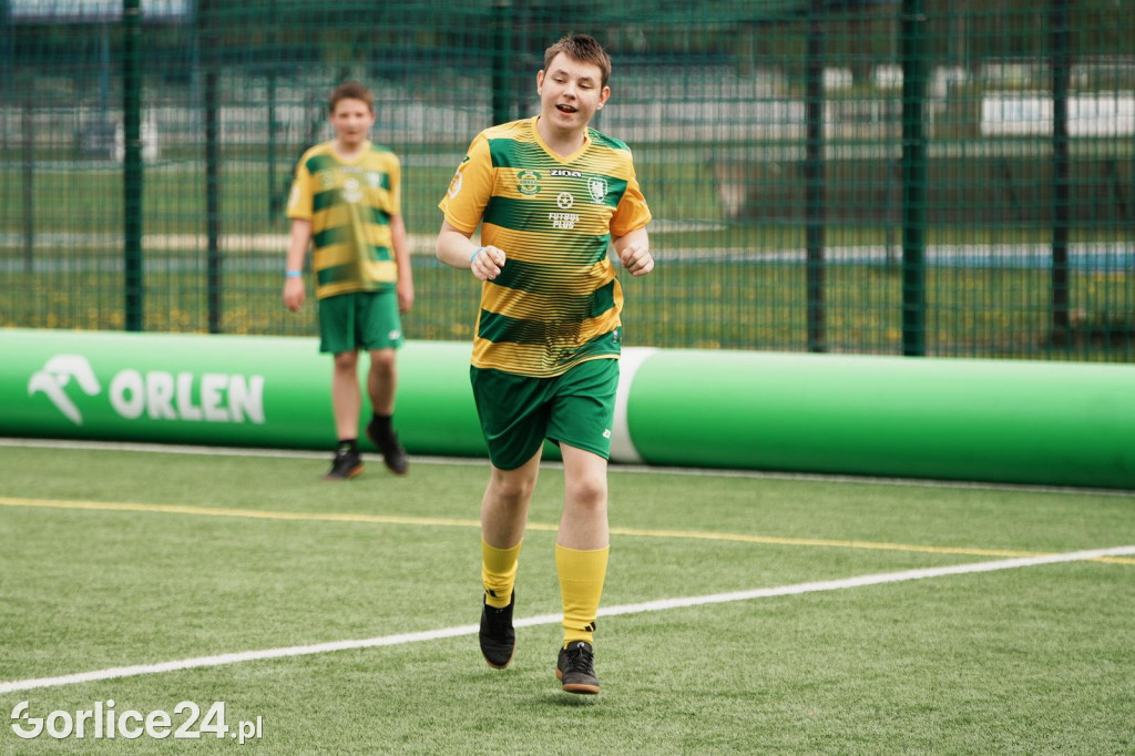 Turniej Piłkarski Futbol Plus w Gorlicach - piątek