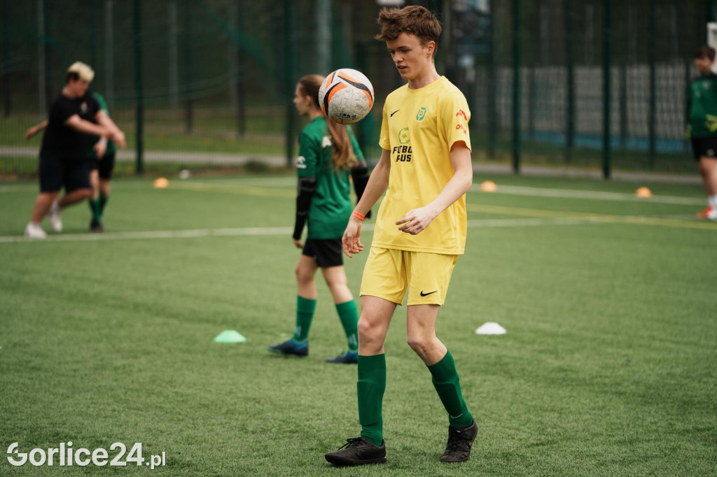 Turniej Piłkarski Futbol Plus w Gorlicach - piątek