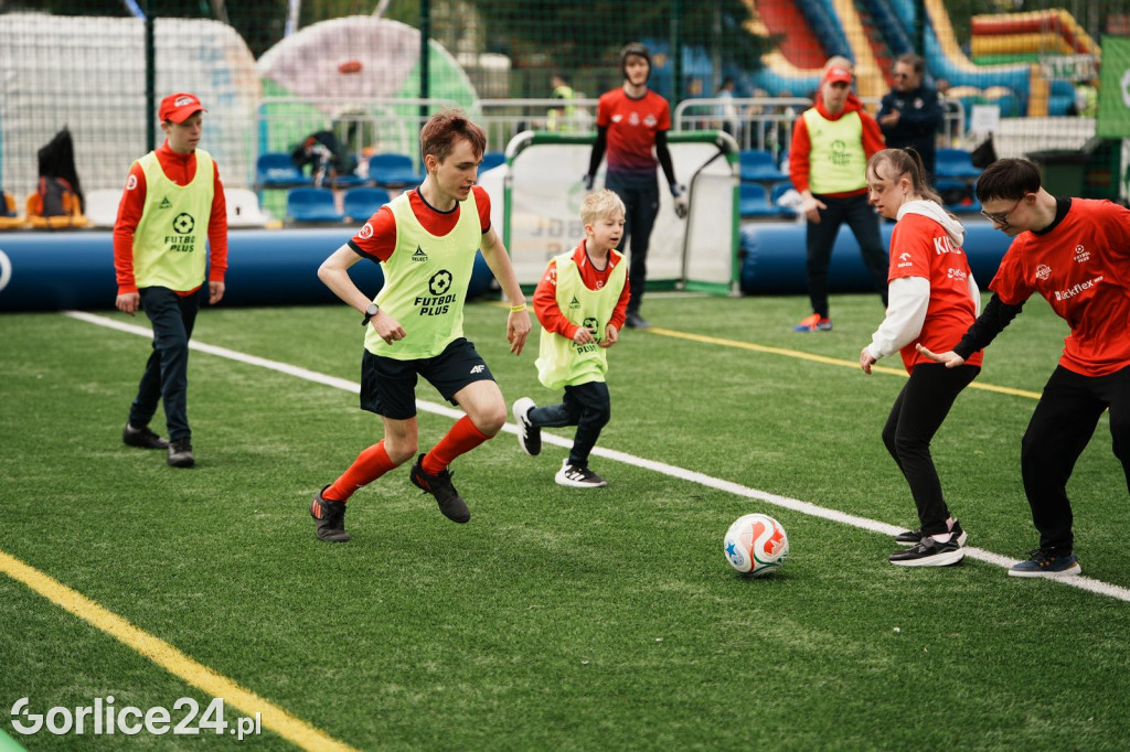 Turniej Piłkarski Futbol Plus w Gorlicach - piątek