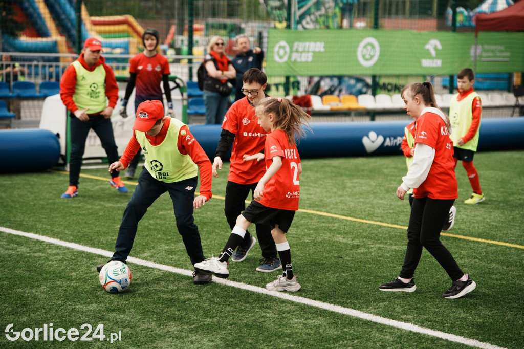Turniej Piłkarski Futbol Plus w Gorlicach - piątek