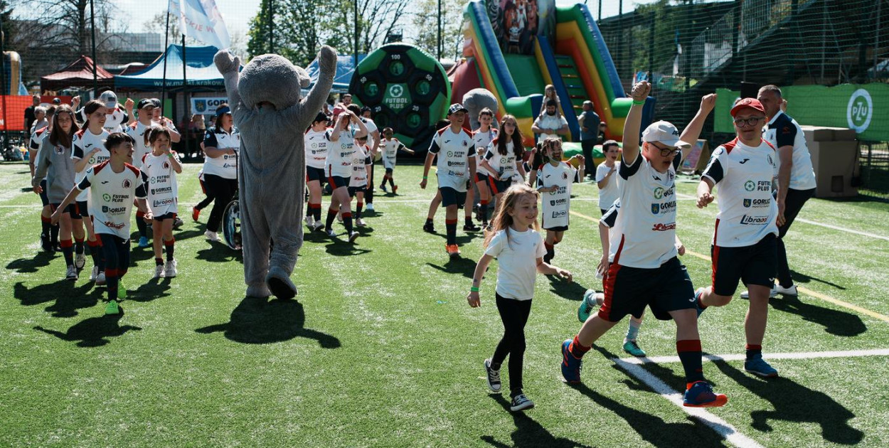Turniej Piłkarski Futbol Plus w Gorlicach - sobota