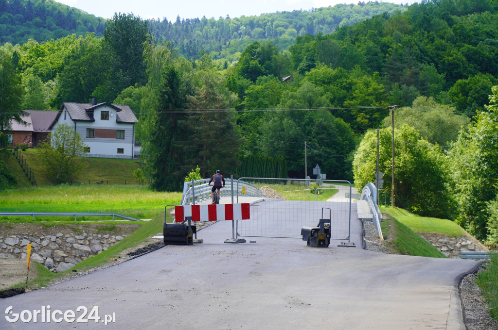 Remont mostu na Wólce w Szymbarku