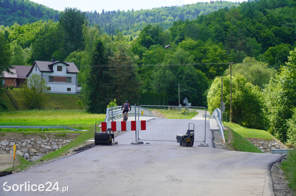 Remont mostu na Wólce w Szymbarku