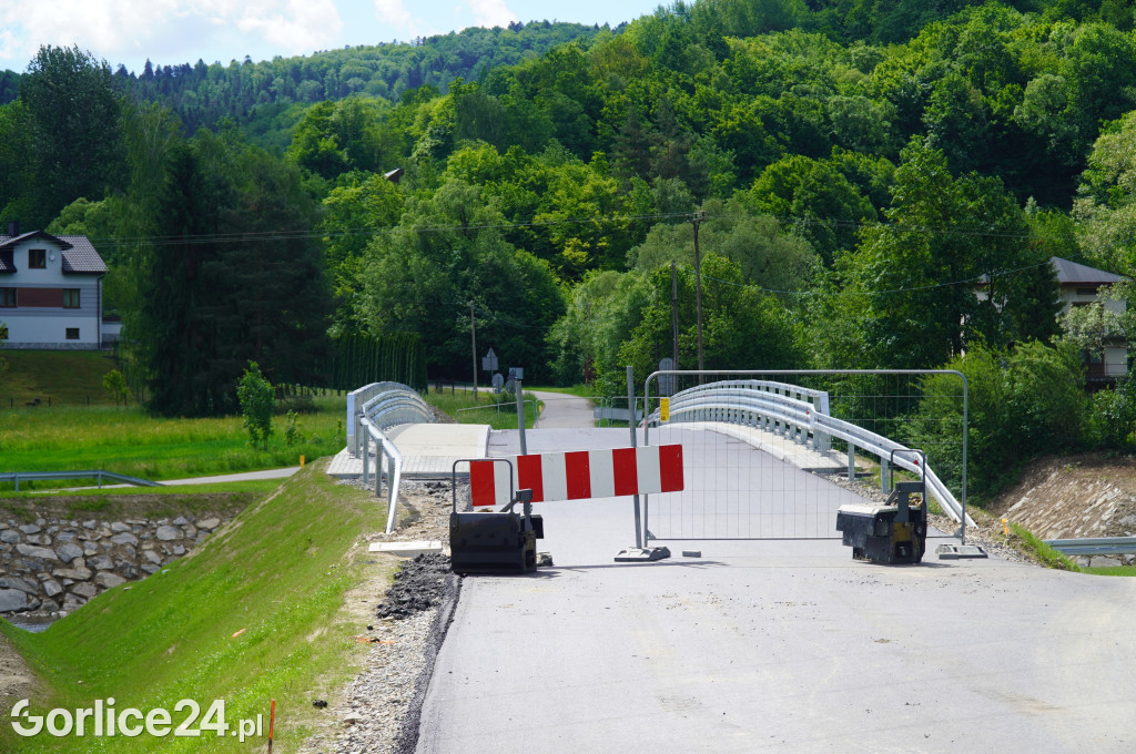 Remont mostu na Wólce w Szymbarku