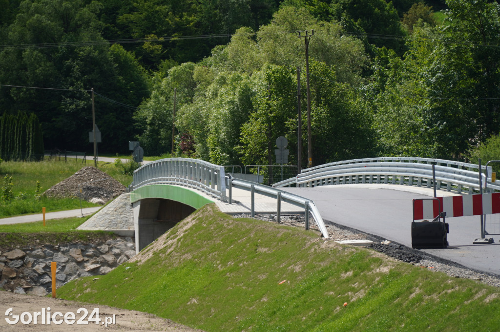 Remont mostu na Wólce w Szymbarku