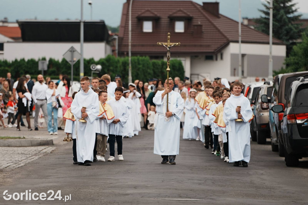 Procesja Bożego Ciała w parafii pw. Św. Jadwigi Królowej