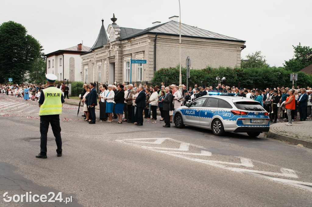 Procesja Bożego Ciała w parafii pw. Św. Jadwigi Królowej