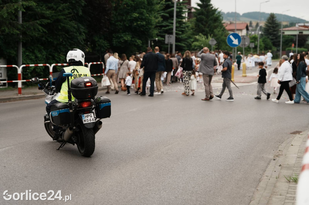 Procesja Bożego Ciała w parafii pw. Św. Jadwigi Królowej