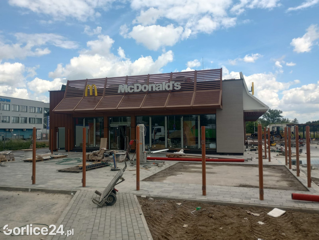 Budowa restauracji McDonald's