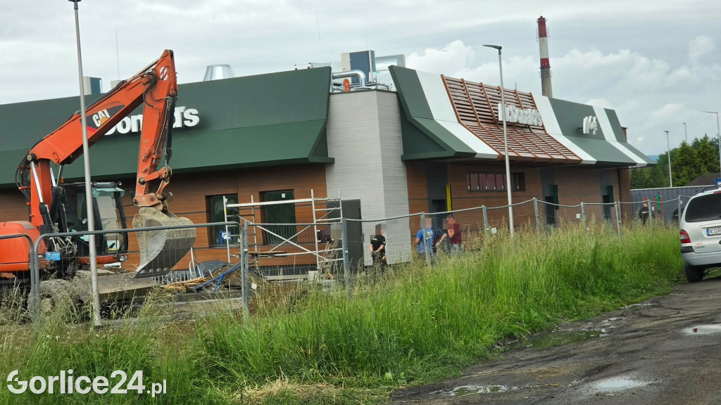 Budowa restauracji McDonald's