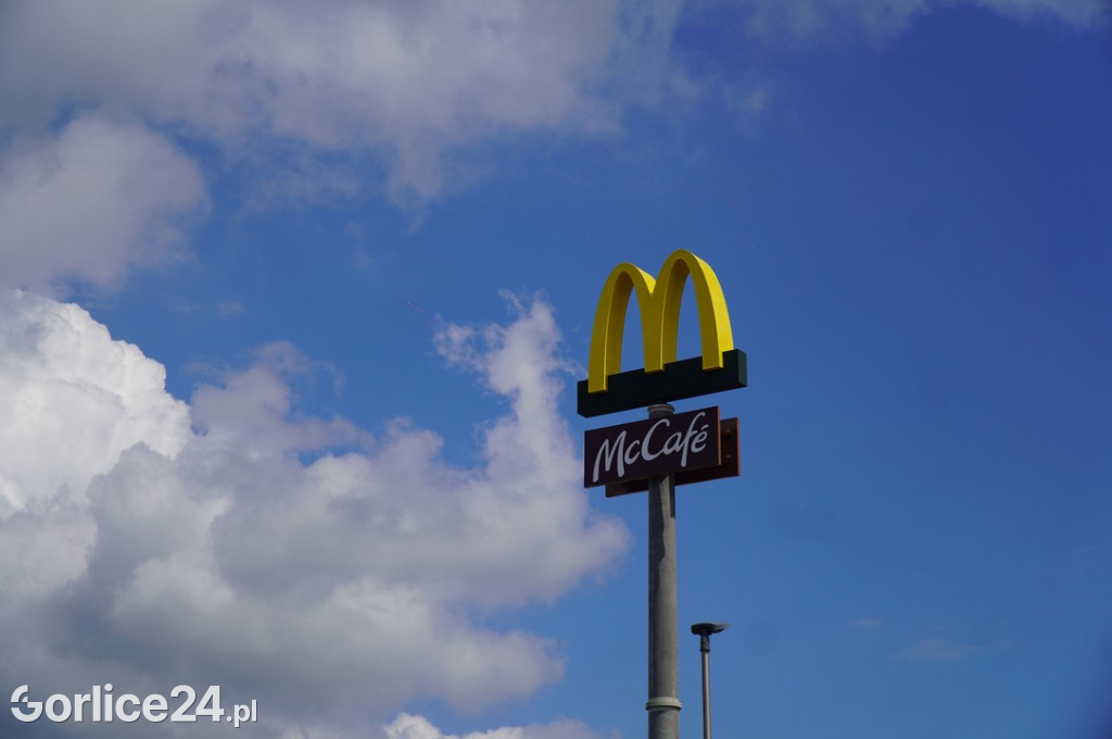 Pylon McDonalds