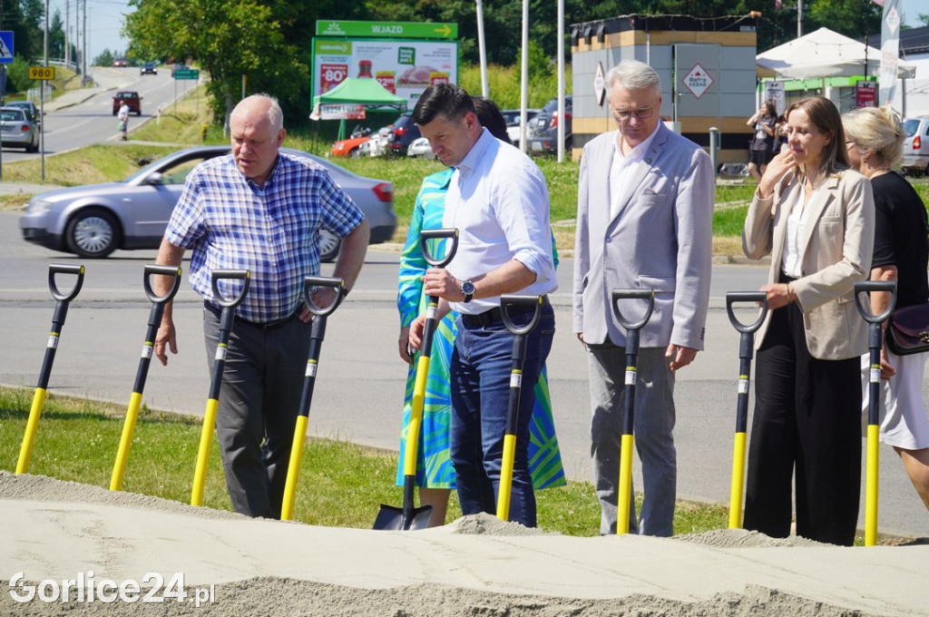 Rozpoczęcie budowy ronda w Bieczu