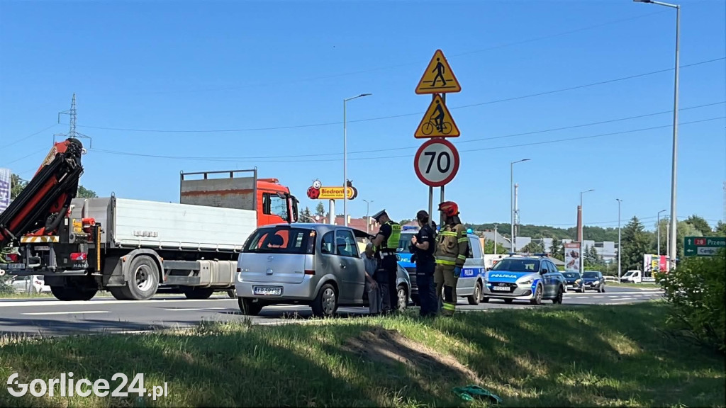 Kolizja przy Jarmarku Pogórzańskim (25.06)