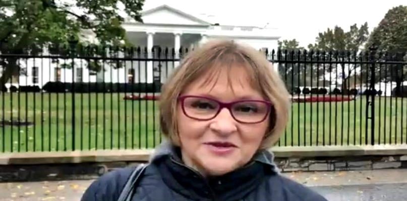 Posłanka PiS Barbara Bartuś poleciała obserwować wybory w USA, wkrótce może jednak zostać odwołana z misji. Fot. Twitter / Marek Wałkuski