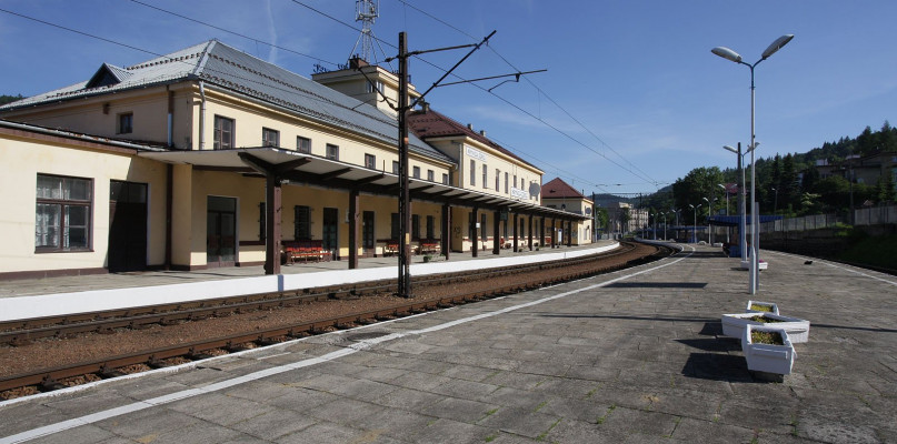 Dworzec PKP Krynica Zdrój (foto: fotopolska.eu)