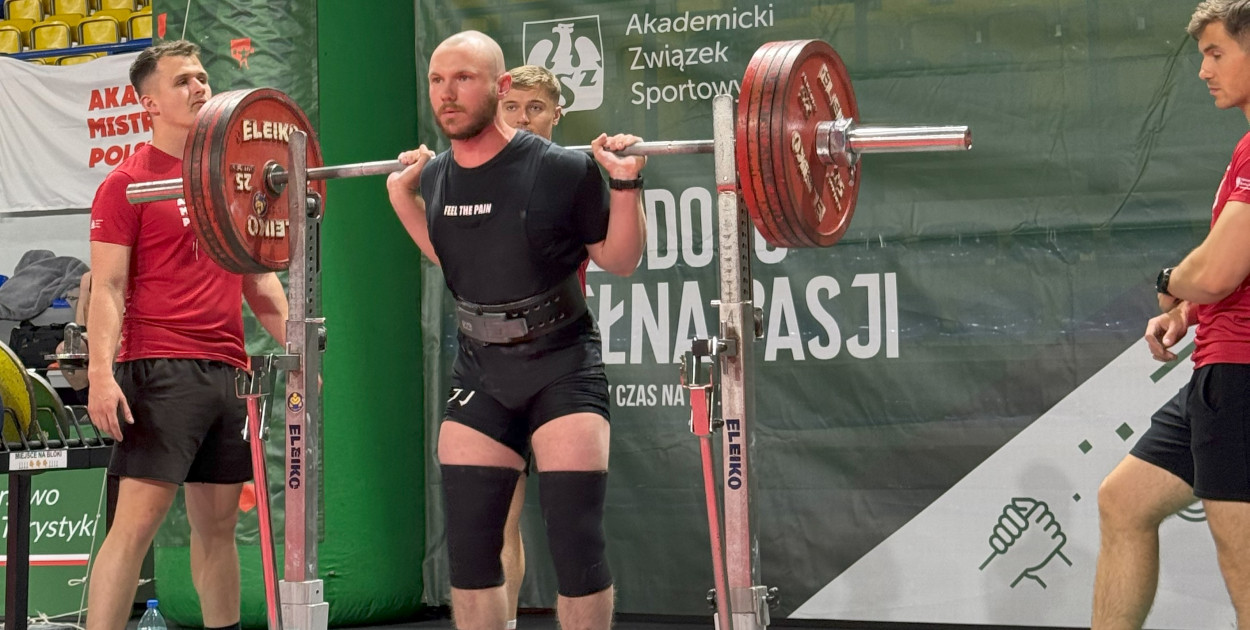 fot. Przemysław Stec - Akademicki Mistrz Polski w trójboju siłowym w kategorii do 74 kg / Sebastian Bojdo