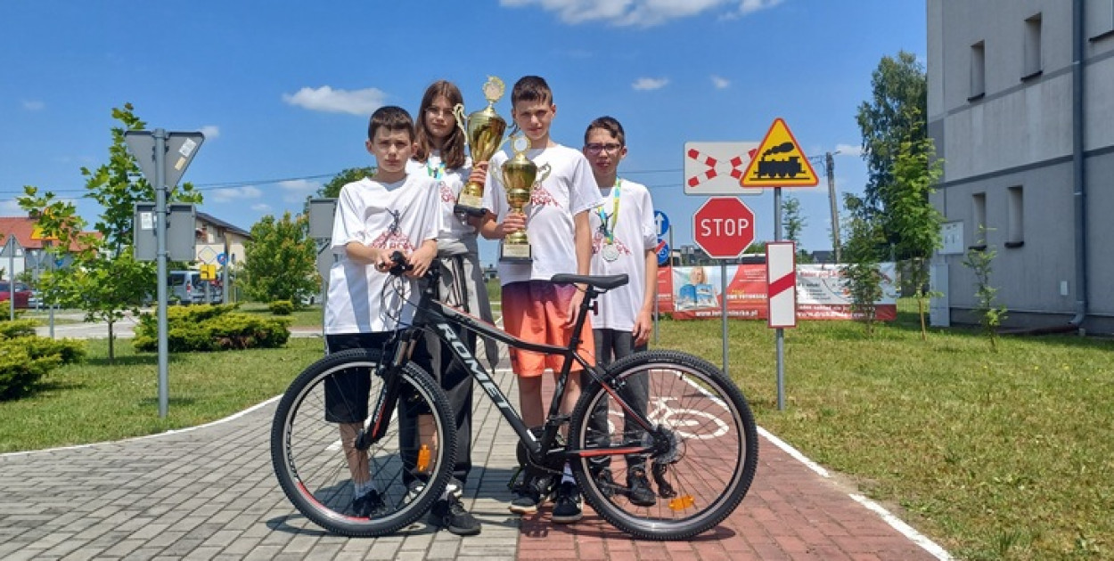 fot. Zespół Szkolno-Przedszkolny Nr 2 w Ropie 