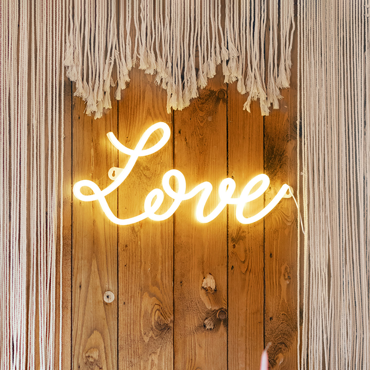 materiały partnera neon led napis