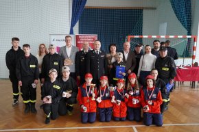 Powiatowe Halowe Młodzieżowe Zawody Sportowo Pożarnicze w Brunarach-3516