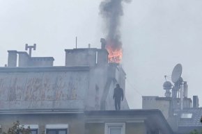 Pożar w centrum Gorlic (21.04.)-3843