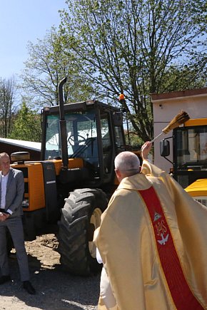 Poświęcenie traktorów w Binarowej-5629