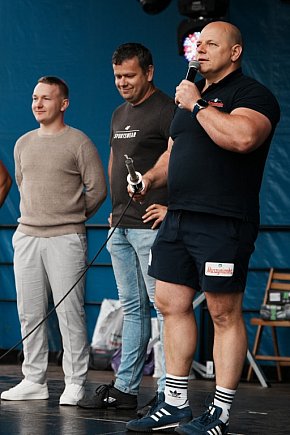 Festyn w parafii pw. św. Jadwigi Królowej (08.06.)-5875