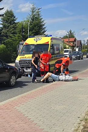 Zderzenie samochodu i motocykla na ul. Kościuszki-5970