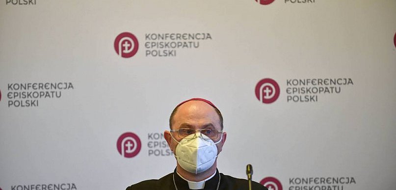 Abp Polak przekazał Państwowej Komisji ds. Pedofilii wyniki analiz danych statysty